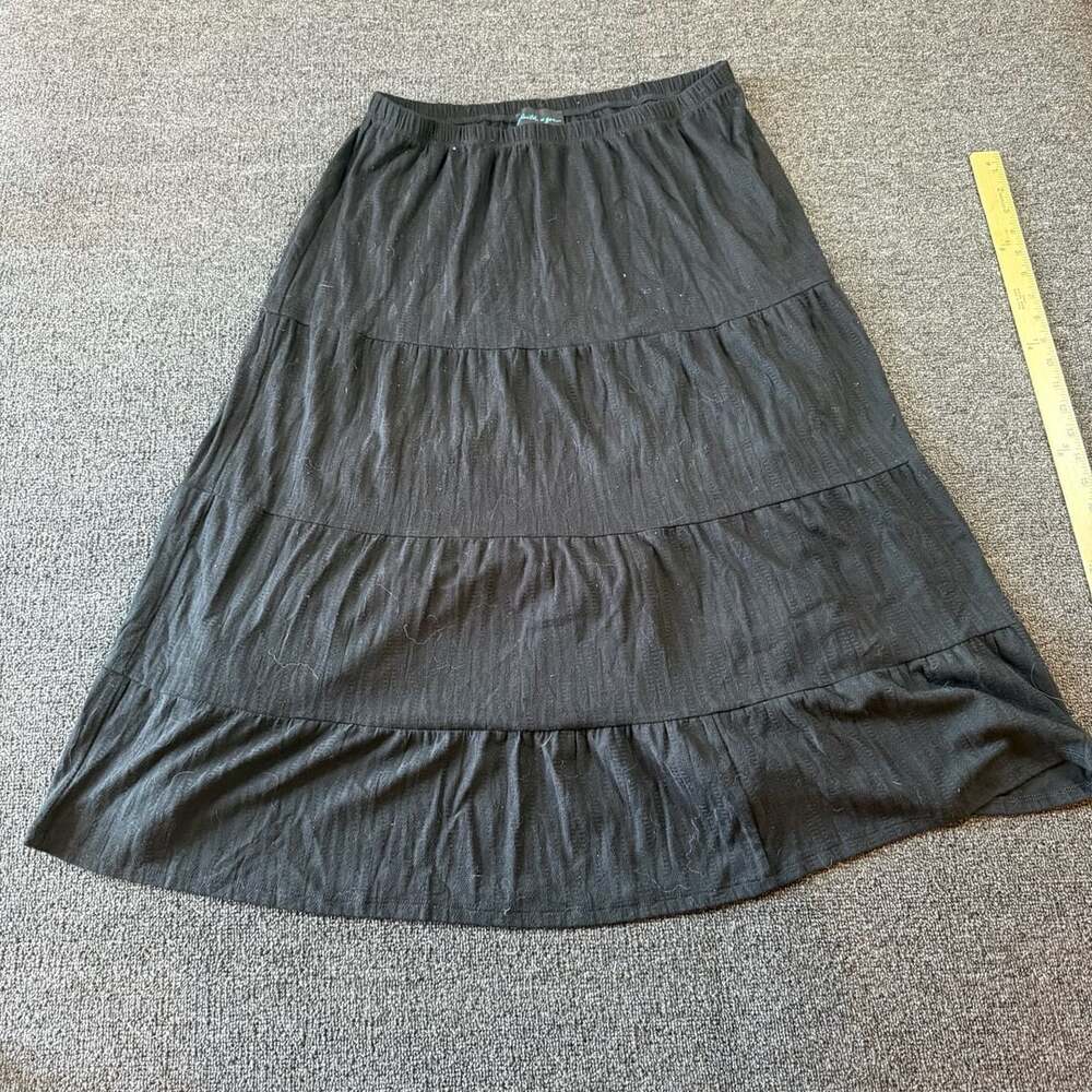 Faith & Zoe Black Tiered Maxi Skirt